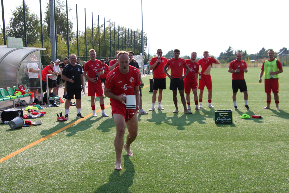 VfB Oberweimar gegen SG VfB Apolda 2:0 VfB Oberweimar gegen SG VfB Apolda 2:0