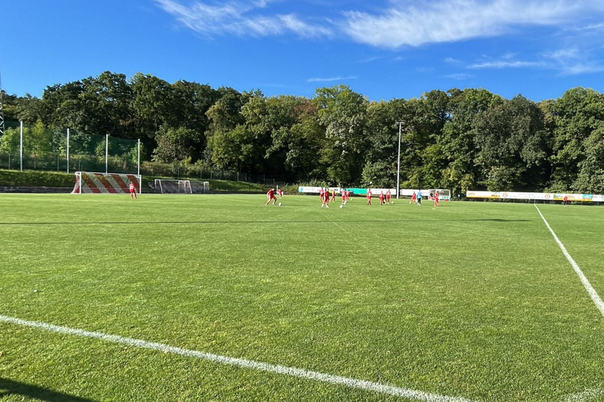 Auftaktsieg in Großschwabhausen Auftaktsieg in Großschwabhausen
